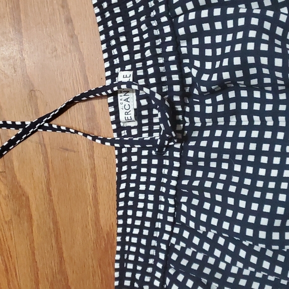 Shorts - Picture 2 of 2